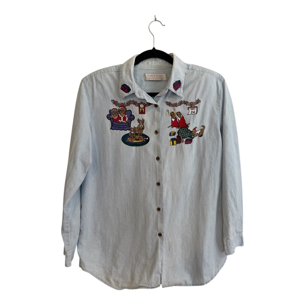 Karen Scott Button Up Shirt Womens M Light Blue Christmas Dogs Denim Chambray